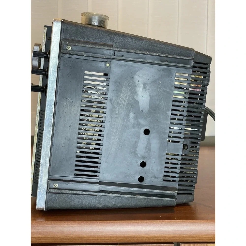 Vintage Sony portable transistor TV TV-920U‎